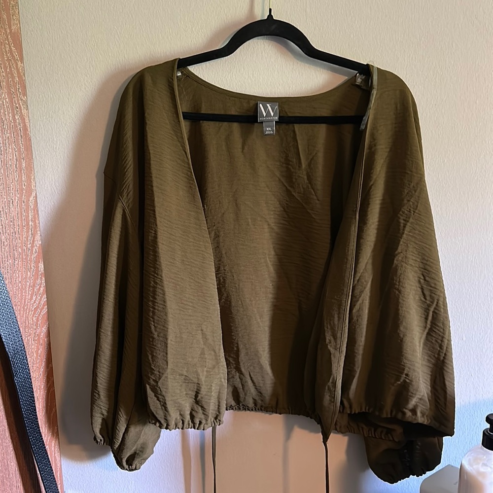 Worthington Draw String Business Top